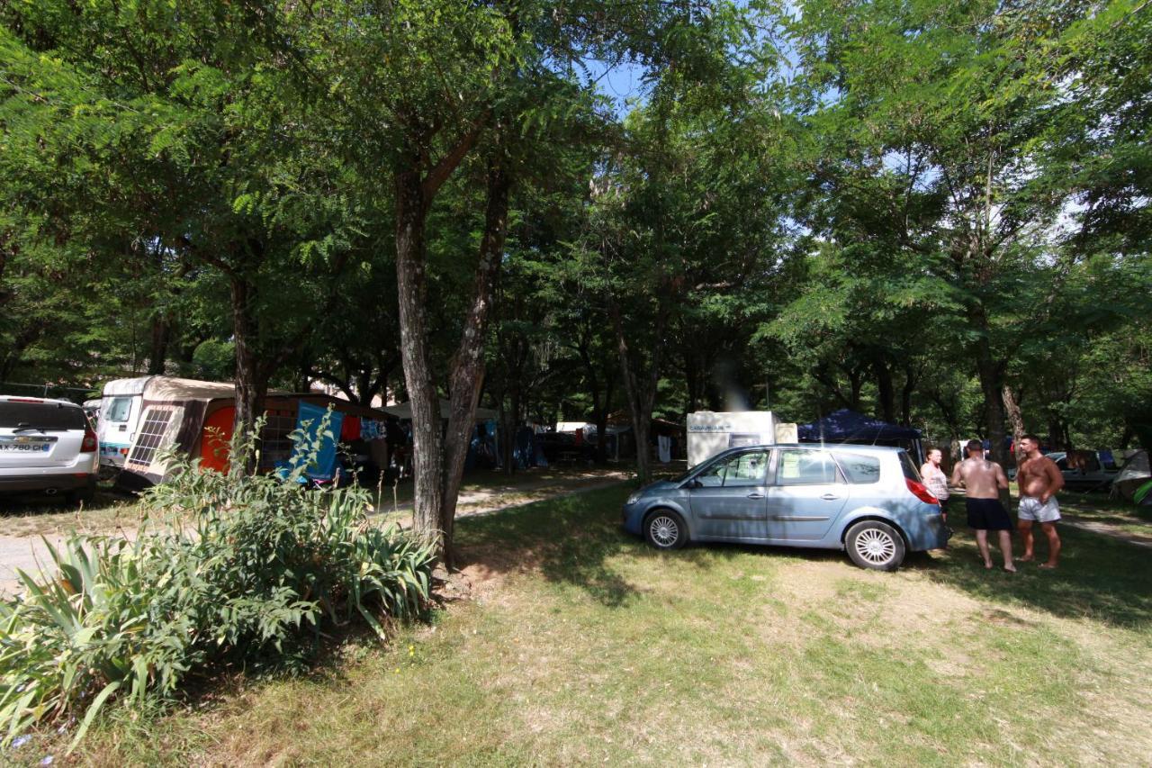 ホテルCamping Chaulet Plage Berrias-et-Casteljau エクステリア 写真